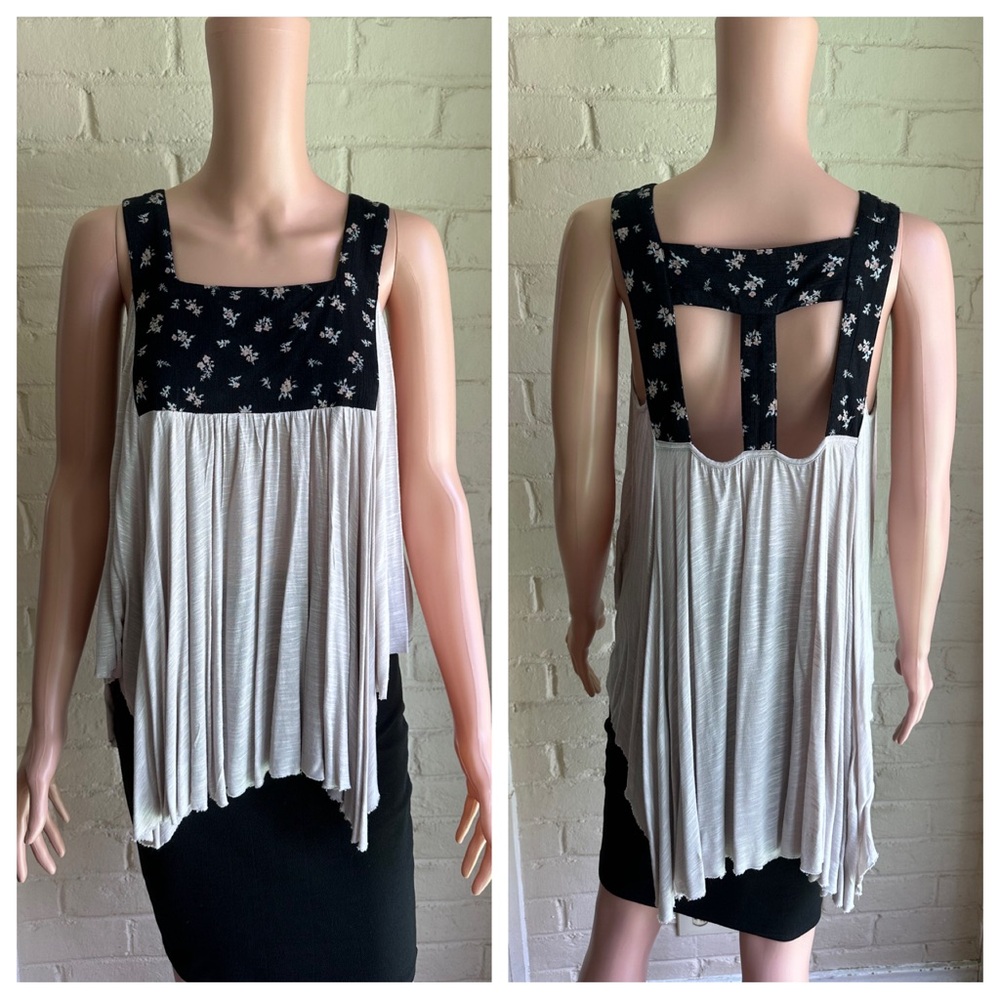 Altar’d State size small tan & tan floral flowy cute sleeveless blouse